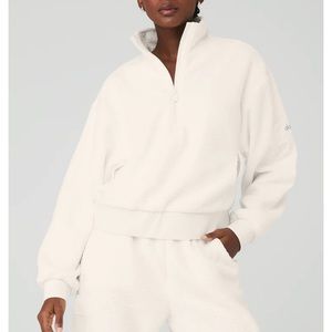 Alo Yoga Micro Sherpa Solstice Coverup Ivory Small Lightly Worn!